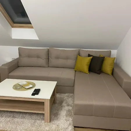 Gras * זלאטיבור